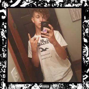 Meet your Posher, Ethan